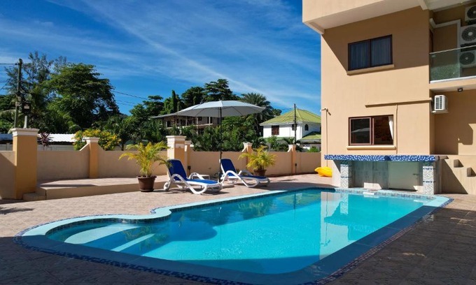 Grand Anse Apartment | Stone Self Catering Apartment