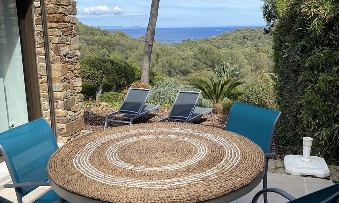 Cap Benat House | STONE VILLA SEA VIEW GAOU BENAT WIFI AIR CONDITIONING ACCES PLAGE DES CIGALES