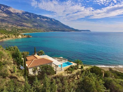 Karavados Villa | Stone Villa Kefaloniaprivatevillas