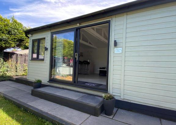 Acresford Apartment | Stonebury Lodge