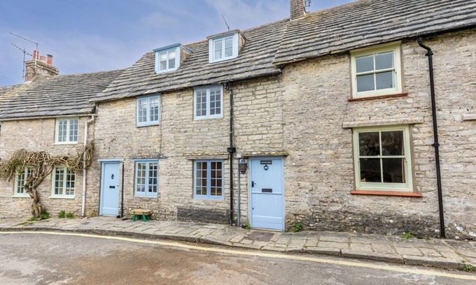 Worth Matravers Cottage | Stonechat Cottage - cosy cottage for 4 guests