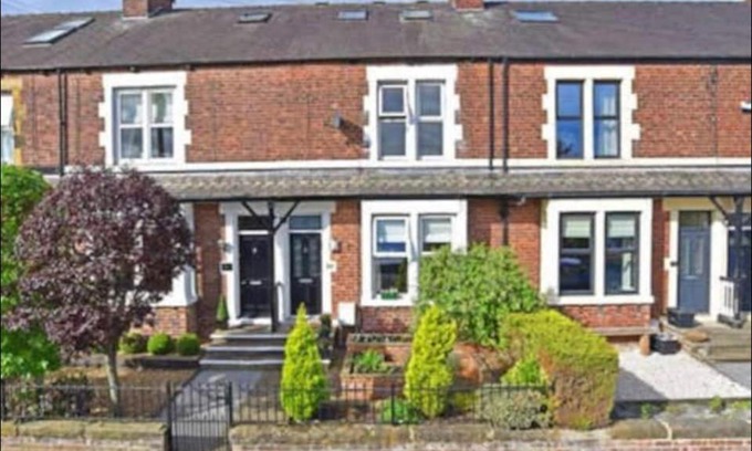 Harrogate House | Stonefall Home Stay