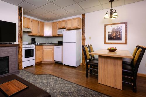 Blanchard Resort | Stoneridge Resort