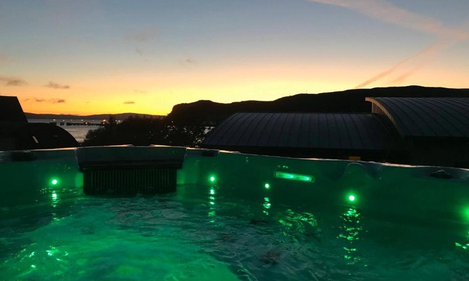 Uig Bed & Breakfast | Stones Luxury B&B with hot tub and self-contained rooms