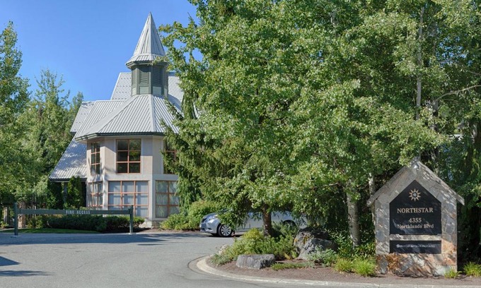 Village North Apartment | Stoney Creek Northstar by Whistler Premier
