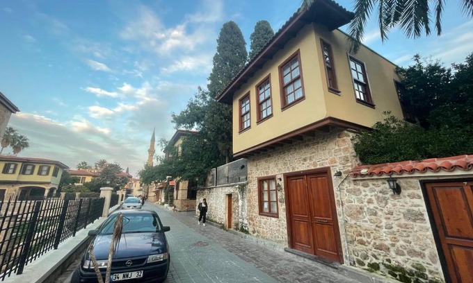 Kaleici House | Stony house in the Old Town