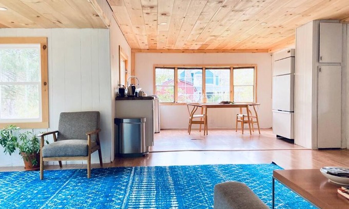 Shandaken House | Stream House (The Lorca, Catskills)