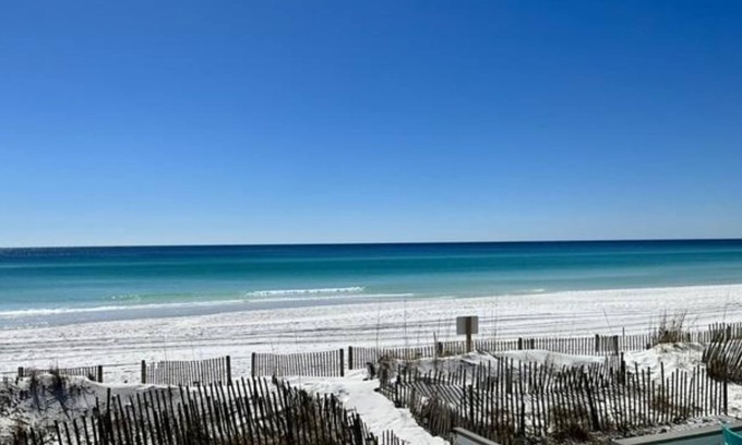 Fort Walton Beach - Destin House | Stressless Vacay! Step off ur deck onto ur private beach! Views every floor!