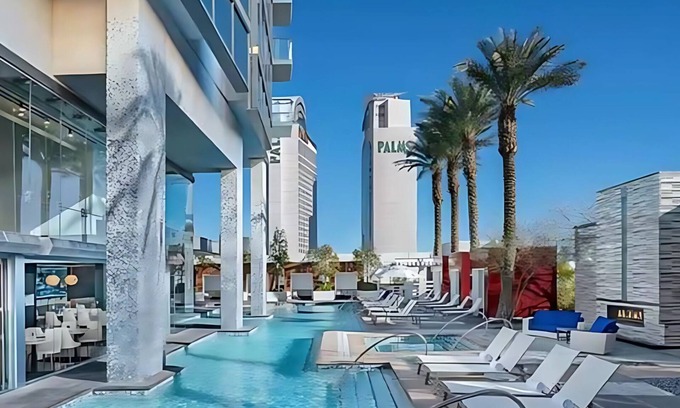 Las Vegas Apartment | StripSuite Palms Place Hotel/Resort & Casino