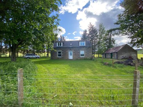 Chapeltown House | Struan Cottage