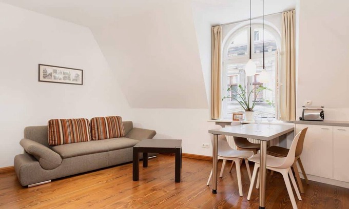Poznan City Center Apartment | Strzałowa 3 | Charming Apartment | Near Center