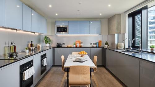 Queenstown Apartment | Student Only 3 Bed Private Flat with Shared Washroom Battersea