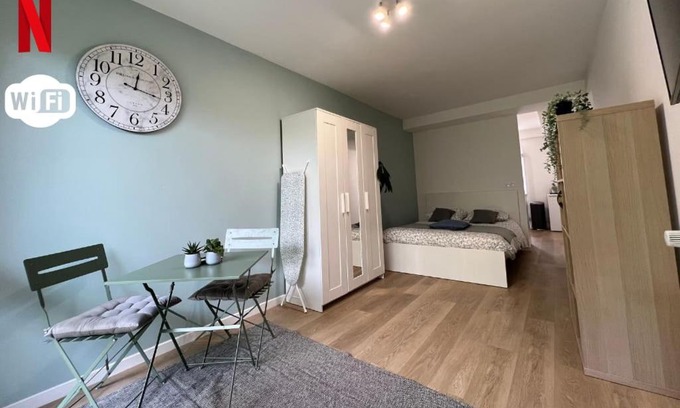 Larris-Maradas-Palette-Bocages Apartment | Studio à 550m de la gare (RER A)