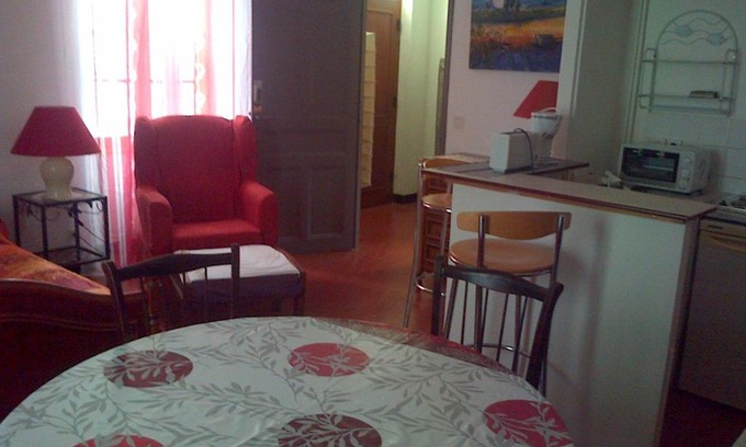 Nyons Apartment | Studio à la ferme orienté ouest