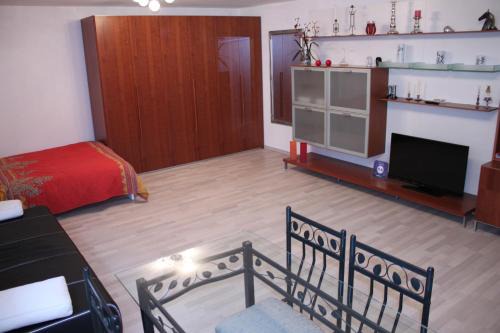 Contone House | Studio 1 1/2