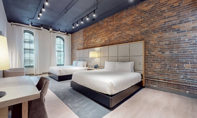 Downtown Nashville Apartment | Studio 154 Luxury Hotel