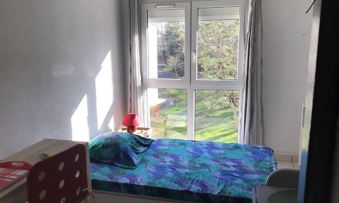 Saint-Nazaire Apartment | Studio 16 m2 Équipé Wifi et Machine à Laver