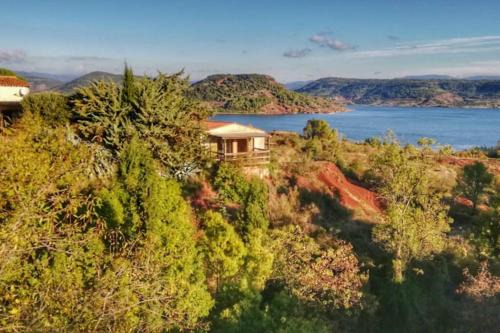 Liausson Apartment | Studio 22 m2, terrasse vue montagne, dans propriété face au Lac du Salagou
