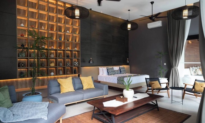 Pengosekan Apartment | Studio 3 Ubud, architecturally modern stylish