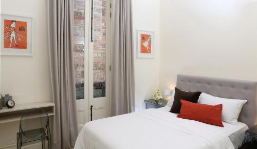 South Yarra Apartment | Studio 4 - Saint George Accommodation