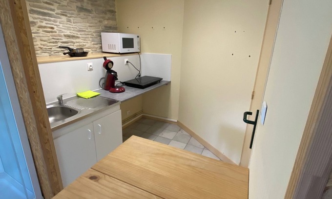 Cherbourg-en-Cotentin Apartment | Studio 5 "les moulins" in the town center