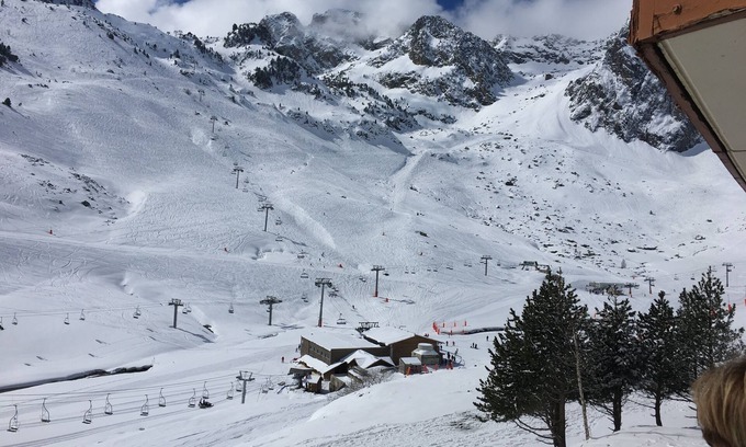 Bagneres-de-Bigorre Apartment | Studio 5 pl sur les pistes 1 étage res Mongie Tourmalet