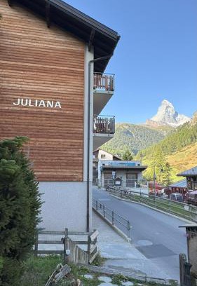 Zermatt Apartment | Studio Alpenrose - new and modern by Inspiringplaceszermatt