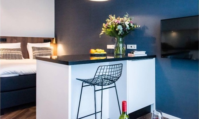 Eastern Docklands Apartment | Studio Apartment at YAYS Amsterdam Docklands