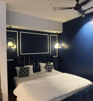 Gomti Nagar Apartment | Studio apartment by Stayease
