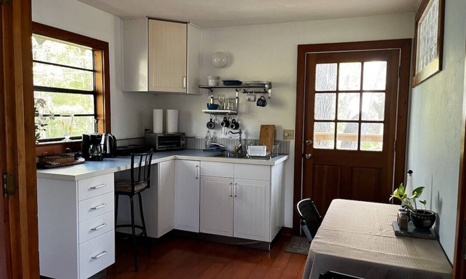 Micanopy Apartment | Studio Apartment in Beautiful Country Setting