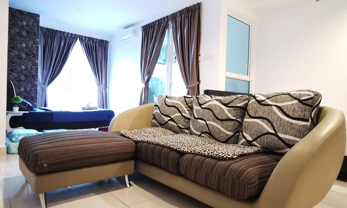 Downtown George Town Apartment | Studio Apartment near Gurney Drive