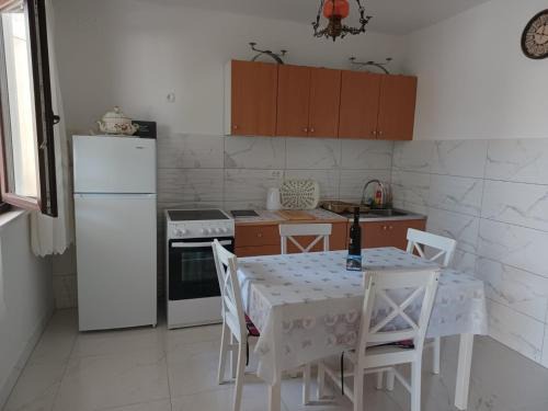 Sreser Apartment | Studio Apartment Nikola