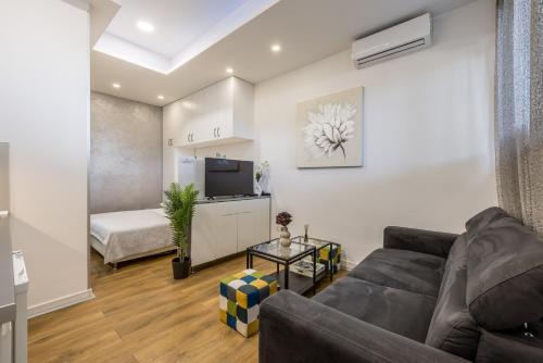 Split Apartment | Studio apartments Twins