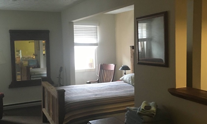 Bellepoint Apartment | Studio apartments with private kitchens in historic Appalachian Town