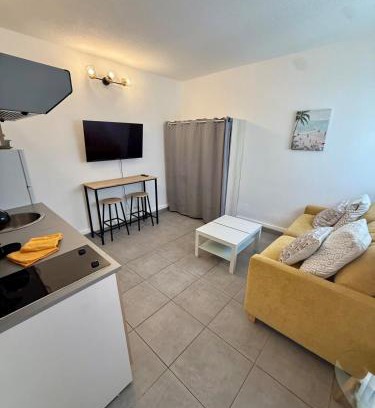 Pointe-a-Pitre Apartment | Studio au cœur de la Marina