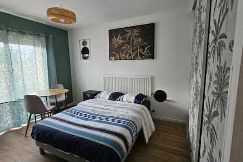Villenave-d'Ornon Apartment | Studio avec jardin et parking 03