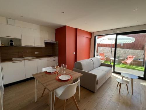 Cagnes-sur-Mer Apartment | Studio avec jardinet proche mer