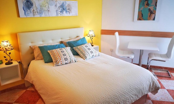 Nerja City Centre Apartment | Studio Beso del Mar