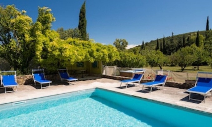 Valaurie Apartment | ✨ Studio Bleu de Toi - Charm and Serenity in the Drôme in the heart of 14 hectares ✨