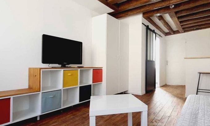 La Ferte-sous-Jouarre Apartment | Studio Bord de Marne