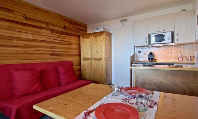 Chamrousse Apartment | Studio cabin with covered parking in Chamrousse