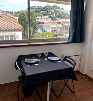Cassis Apartment | STUDIO CASSIS