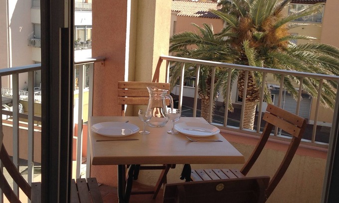 Cap d'Agde Apartment | Studio center port swimming pool and open loggia