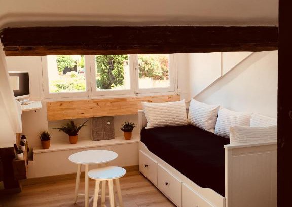 Le Suquet Apartment | Studio centre ville Cannes 200 mètres des plages du midi