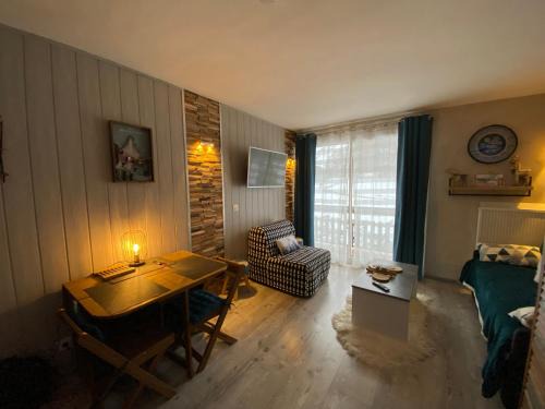 Saint-Etienne-en-Devoluy Apartment | STUDIO COCOONING SUPERDEVOLUY PIED DES PISTES