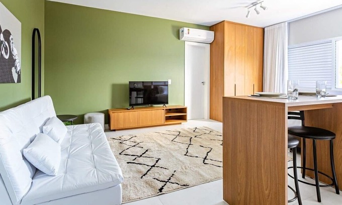 Ingleses do Rio Vermelho House | Studio completo a 50 m da praia | Ingleses