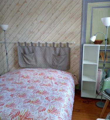 Vittel Apartment | Studio Continental côté jardin