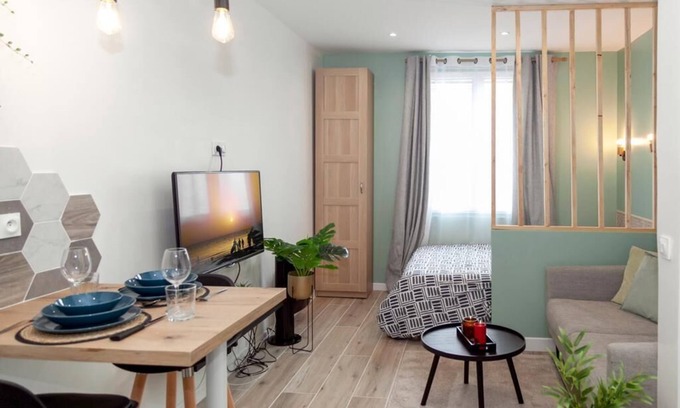 Le Pre-Saint-Gervais Apartment | Studio Cosy, Proche Paris