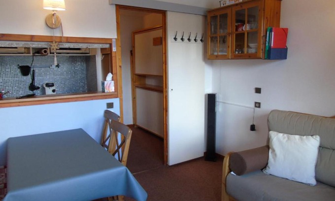 Valfrejus Apartment | Studio cosy à 100m des pistes et commerces, balcon, draps inclus, parking gratuit - FR-1-561-64