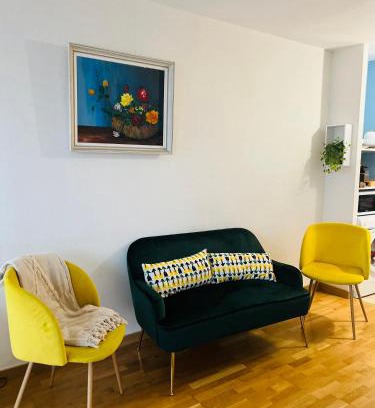 Asnieres-sur-Seine Apartment | Studio cosy 15 mins de Paris centre